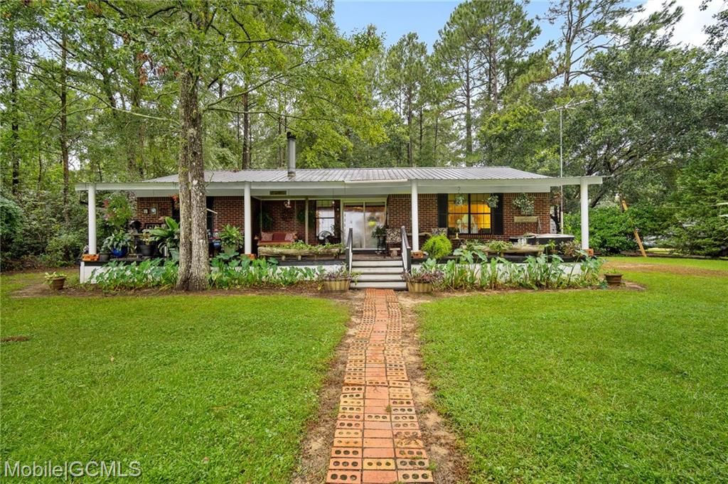 11390 Deborah Steele Ln, Fairhope, AL 36532
