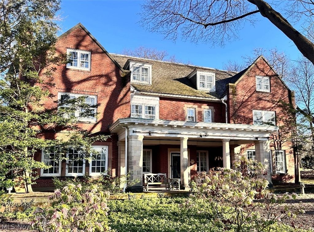 29 Putnam Rd, Akron, OH 44313 SingleFamily Home for Sale MLS 5044998