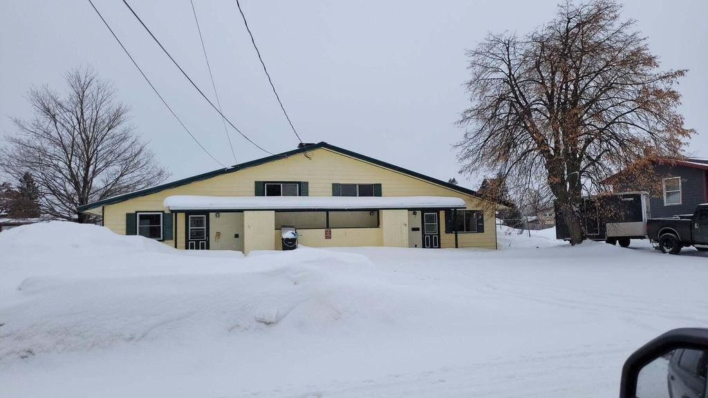 26 & 28 Wood Lake Rd, Kincheloe, MI 49788 Trulia