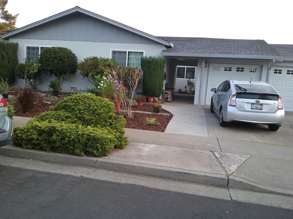 22465 Rancho Ventura St   #A, Cupertino, CA 95014