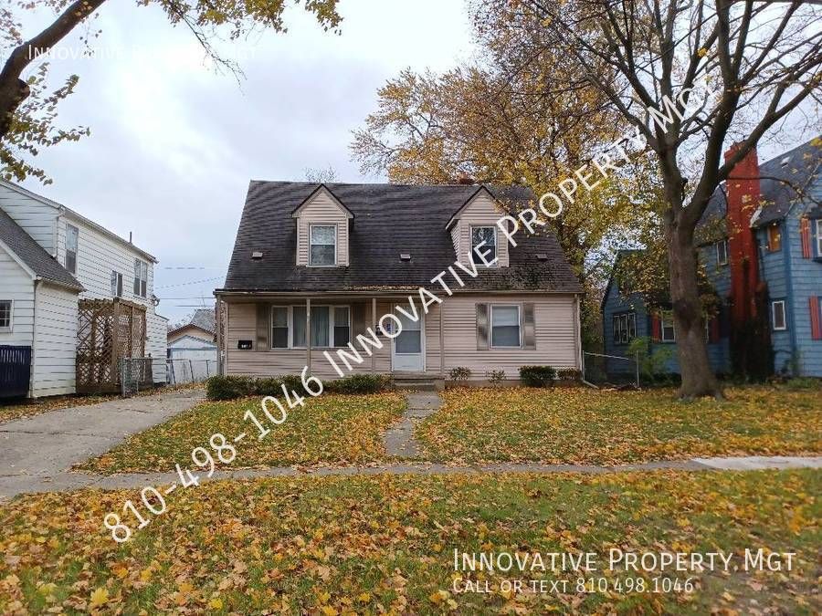1818 E Court St #A, Flint, MI 48503