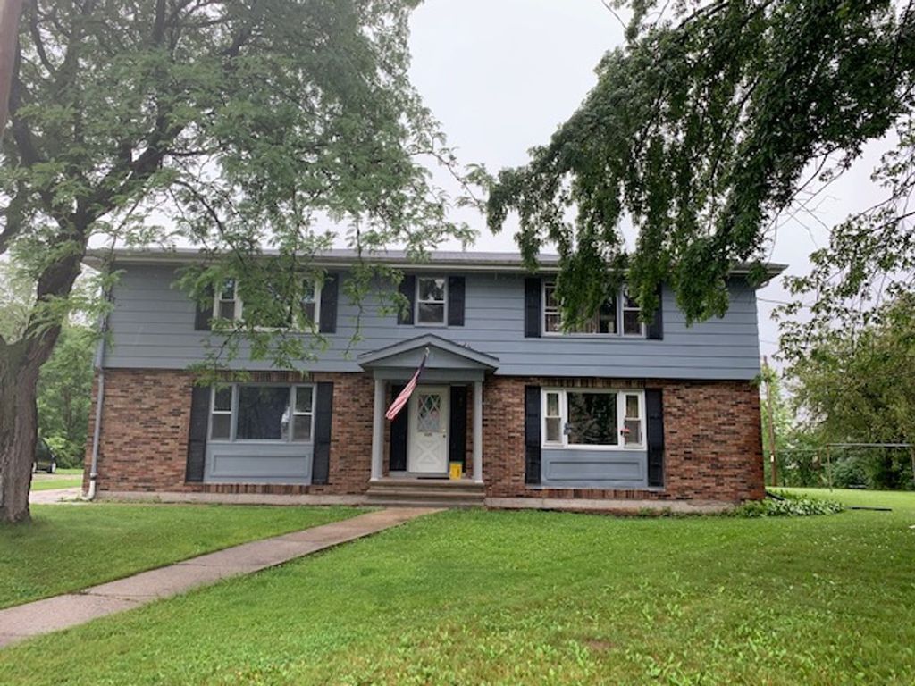 1125 Primrose Ct. Neenah, WI Trulia