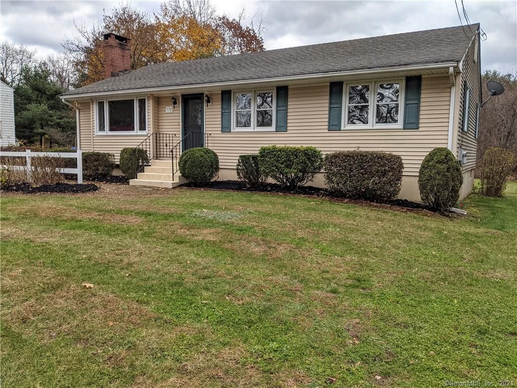 572 Wetherell St, Manchester, CT 06040