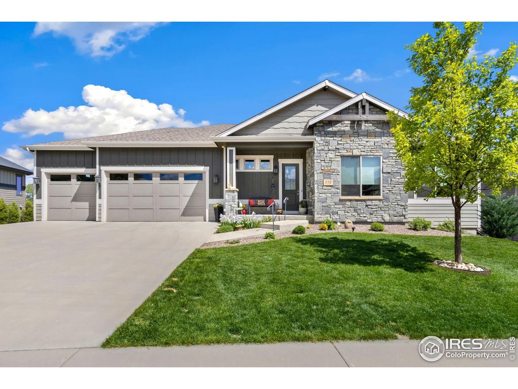 772 Deer Meadow Dr, Loveland, CO 80537