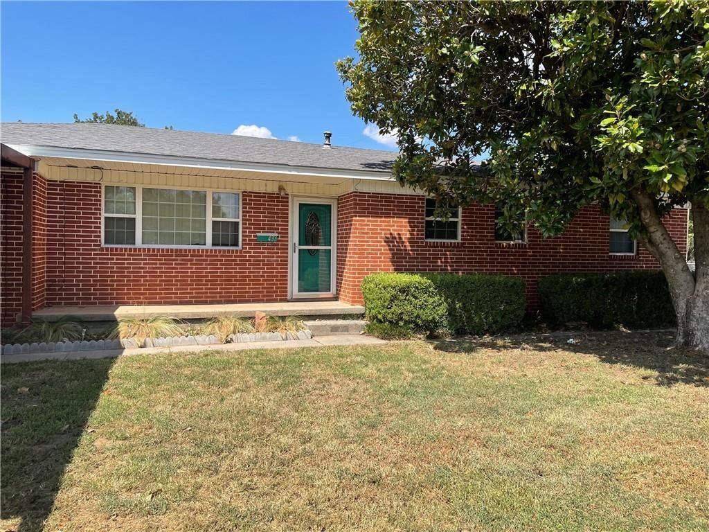 433 E Tyler St, Mangum, OK 73554