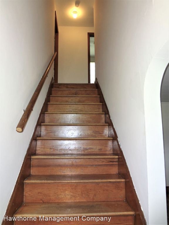 1509 E Walnut St, Columbia, MO 65201