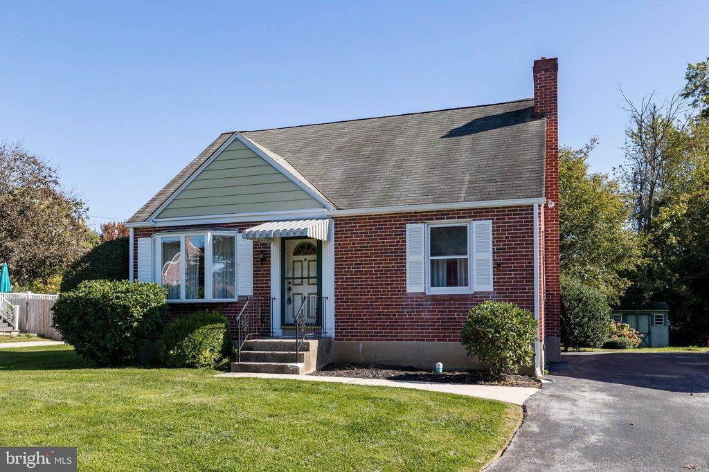 30 Mary Jane Ln, Newtown Square, PA 19073 | Trulia