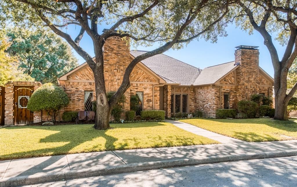 7360 Briarnoll Dr, Dallas, TX 75252