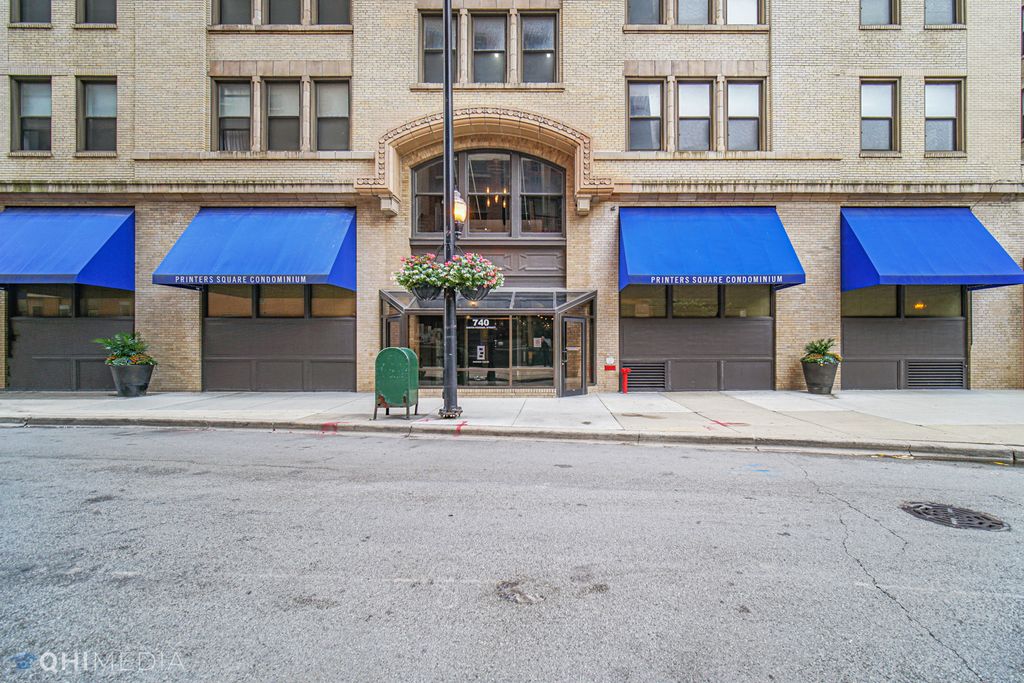 740 S Federal St #704, Chicago, IL 60605
