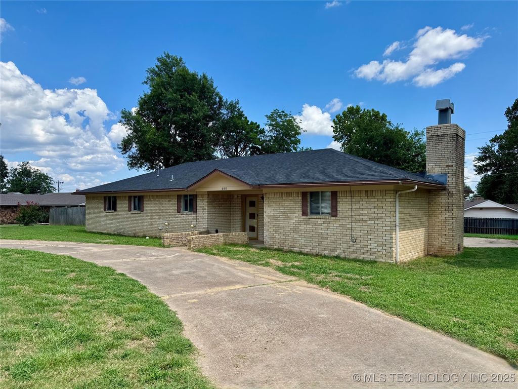 600 N  Bristow Ave, Drumright, OK 74030