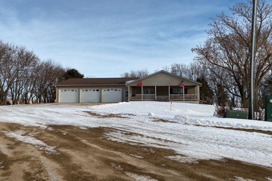 744 171st St, Luverne, MN 56156 Trulia
