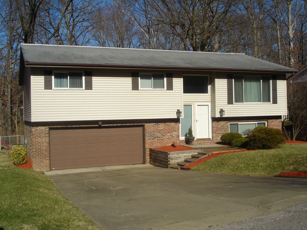 302 Highland Dr, Huntington, WV 25705 - See Est. Value, Schools & More