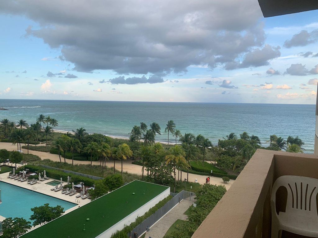 10185 Collins Ave #820, Miami Beach, FL 33154