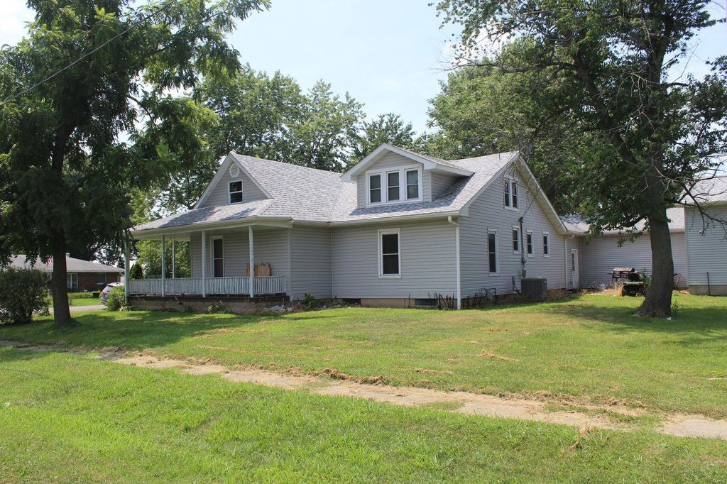 201 E Allen St, New Douglas, IL 62074 Trulia