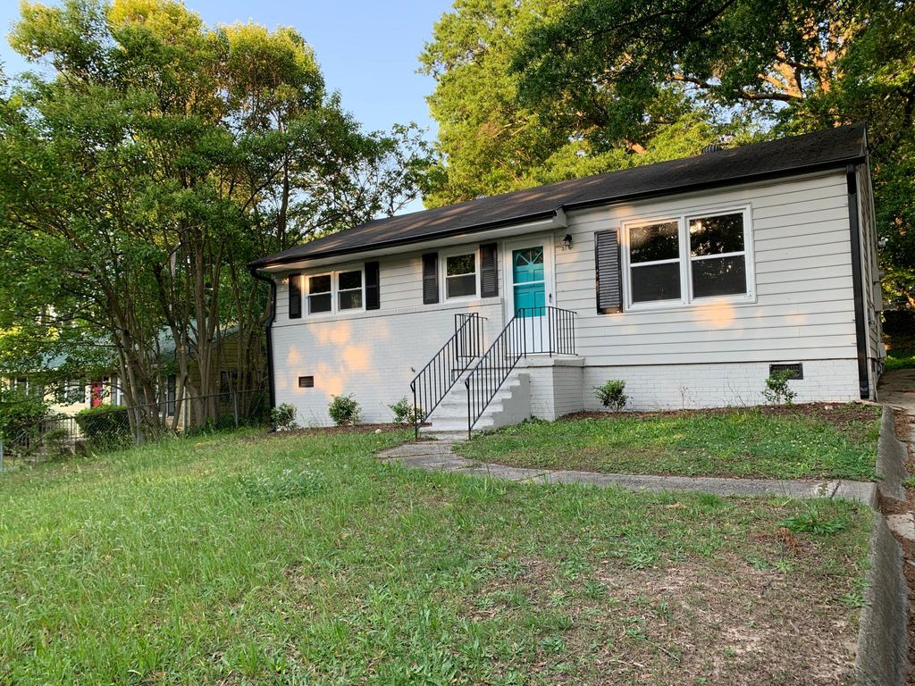 316 N Briggs Ave, Durham, NC 27703