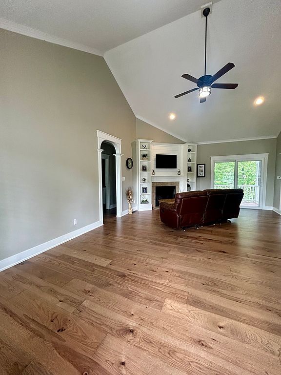 Photo 8 of 10689 S  Oak Ridge Est