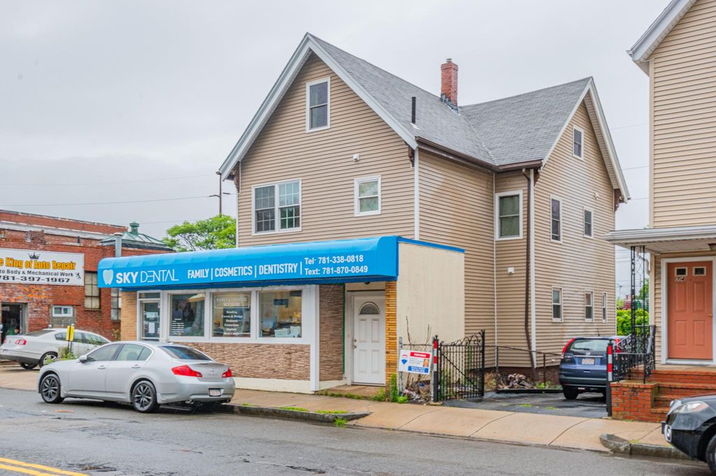70 Eastern Ave #2, Malden, MA 02148