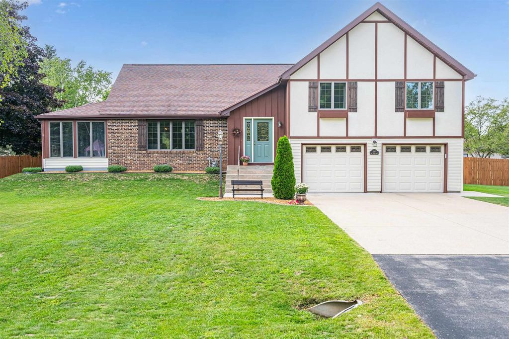 297 Oak Park Drive, Oshkosh, WI 54904 Trulia