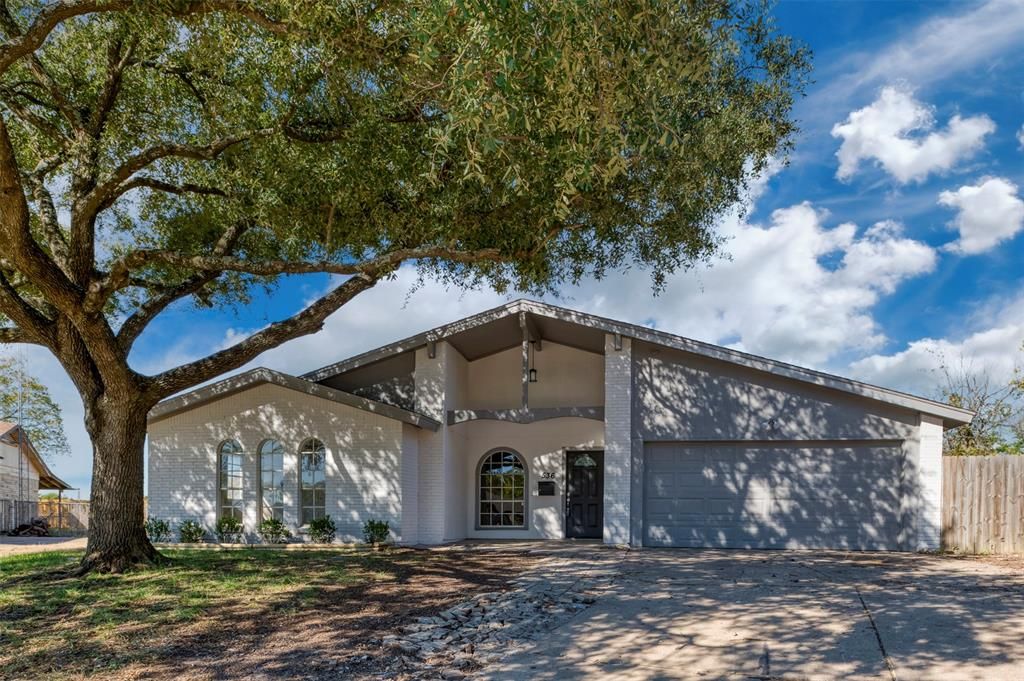 536 Russell Rd, Everman, TX 76140 3 Bed, 2 Bath SingleFamily Home