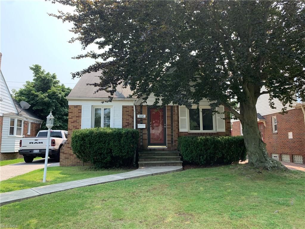 4110 Lambert Rd, South Euclid, OH 44121