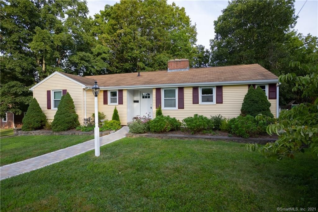 506 Worthington Rdg, Berlin, CT 06037