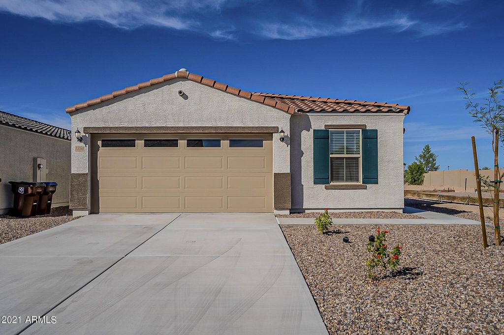 1354 W Pinkley Ave, Coolidge, AZ 85128