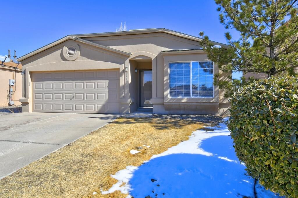 3440 Flat Iron Rd NE, Rio Rancho, NM 87144