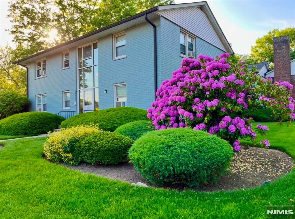 23-05 High St #D, Fair Lawn, NJ 07410
