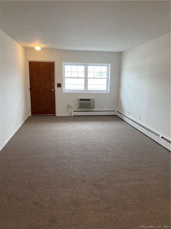 470 Glenbrook Rd #3, Stamford, CT 06906