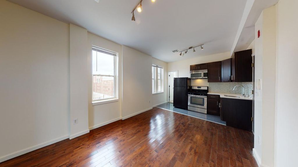 52 Orchard St #10, Jersey City, NJ 07306