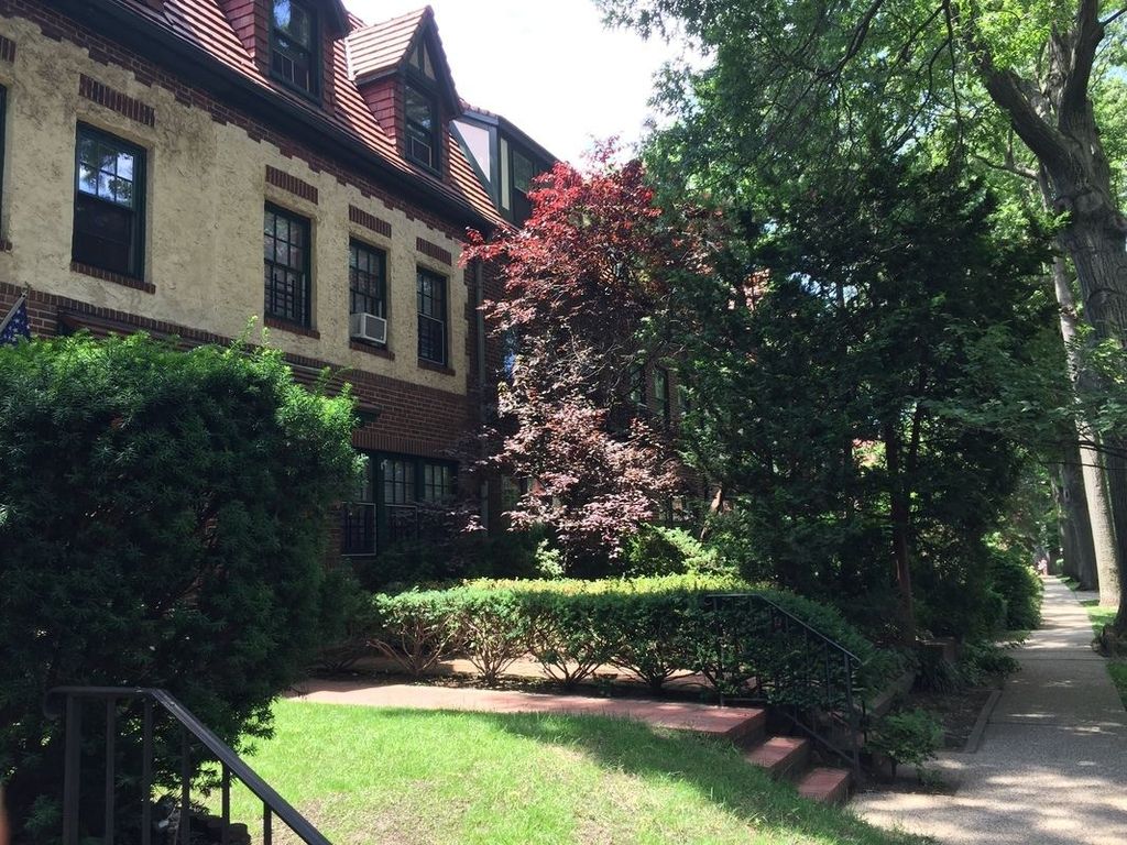 Apartments For Rent In Forest Hills Gardens Queens