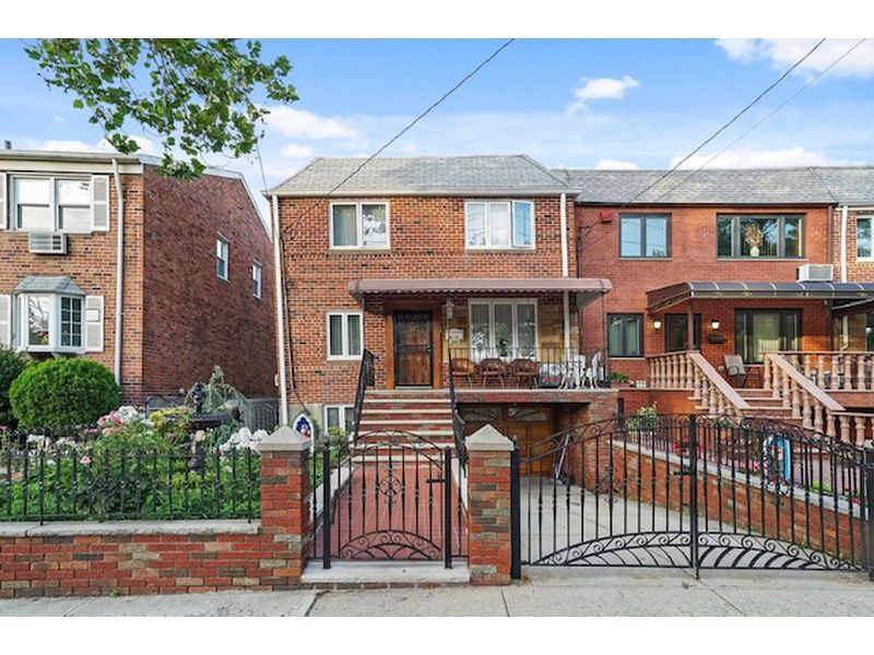 6111 69th Pl 1, Middle Village, NY 11379 Trulia