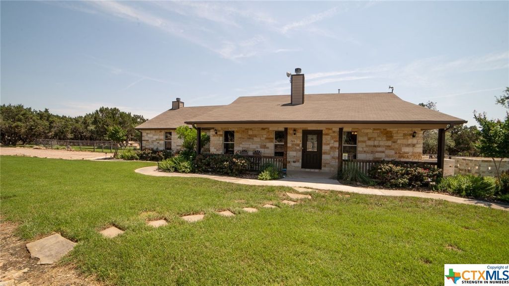 705 N Oak Vista Dr, TX 78611 Trulia