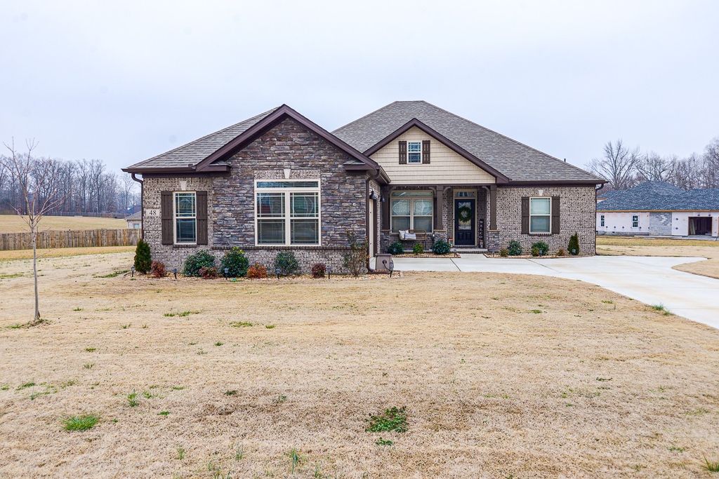 48 Knotting Hill Rd, Fayetteville, TN 3 Bed, 2 Bath SingleFamily