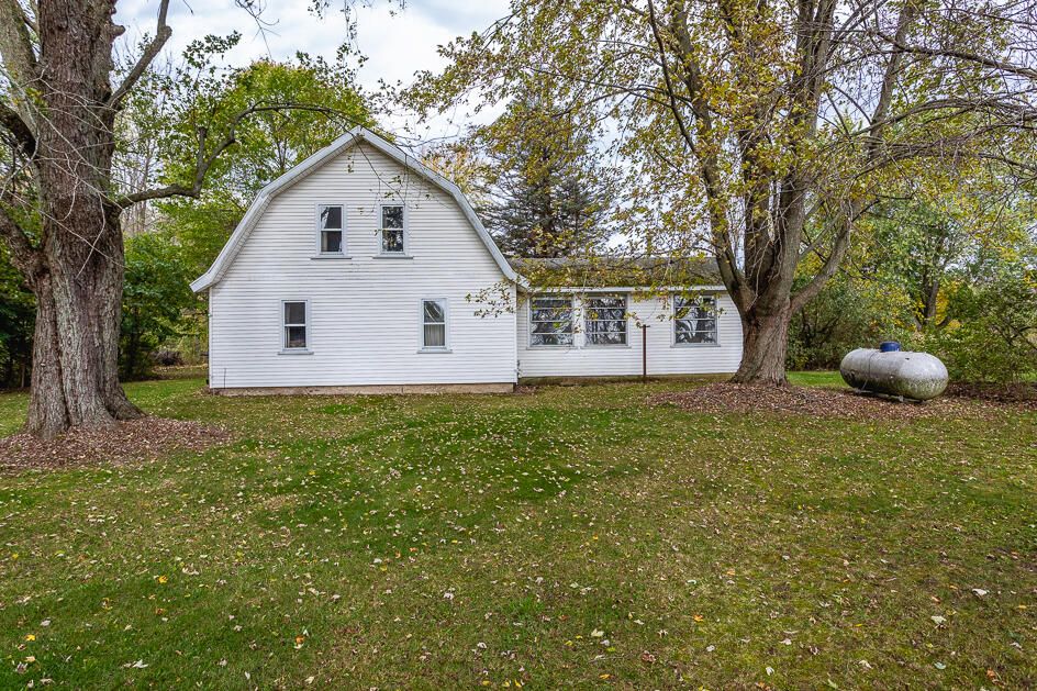 4331 Pike Lake Rd, Reading, MI 49274