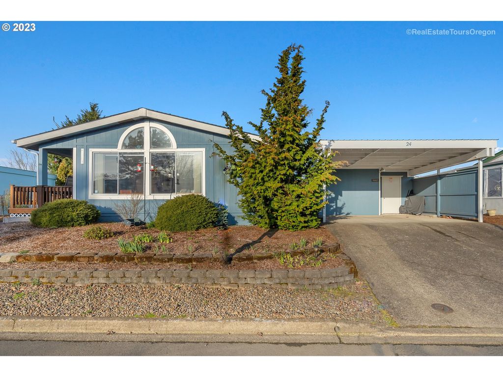 1145 SW Cypress St #24, McMinnville, OR 97128