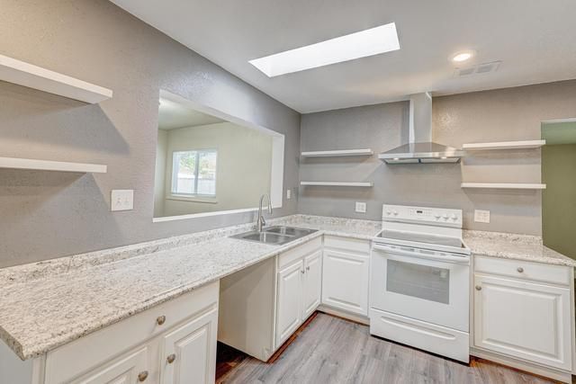 3001 Utah St NE, Albuquerque, NM 87110