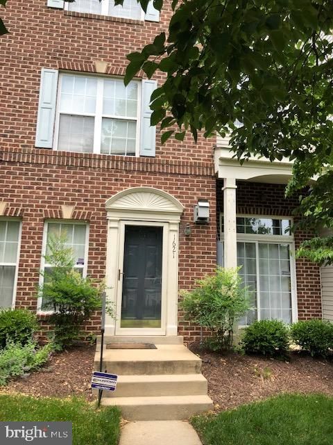 1621 Post Oak Dr #15, Bowie, MD 20721