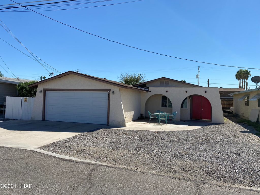 403 N Moonlight Dr, Parker, AZ 85344