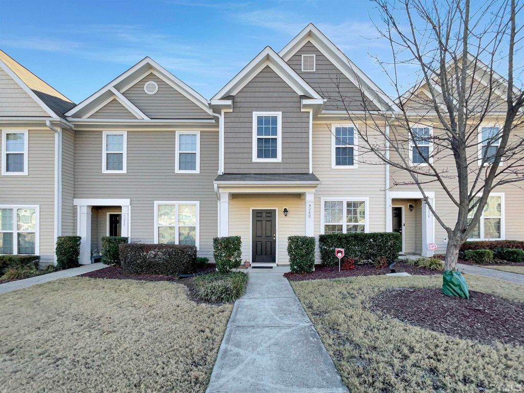 3240 Warm Springs Ln, Raleigh, NC 27610
