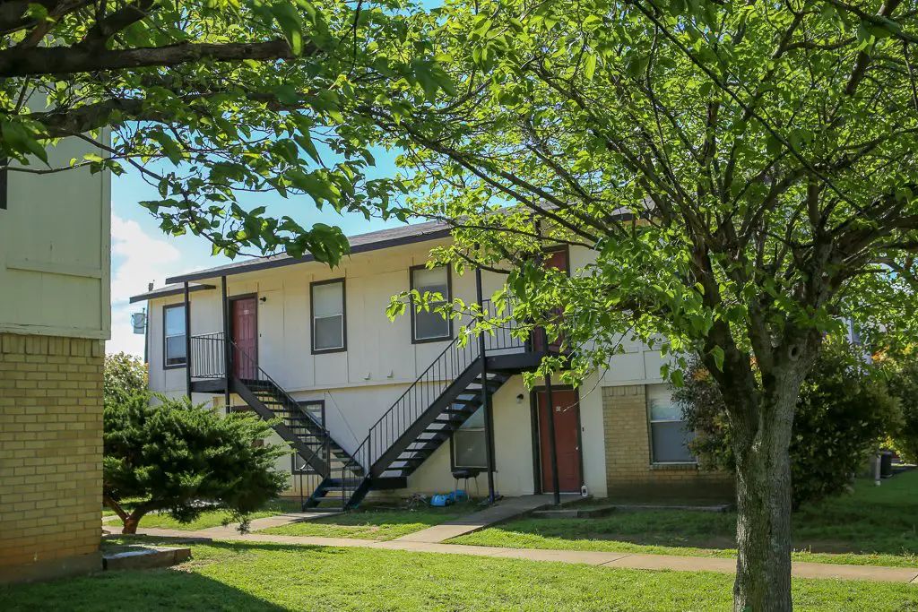 Woodglen Park Apartments Gainesville, TX Trulia