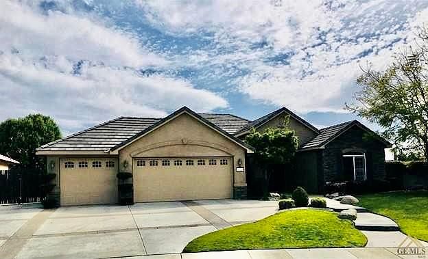 11119 Chimney Rock Dr, Bakersfield, CA 93312