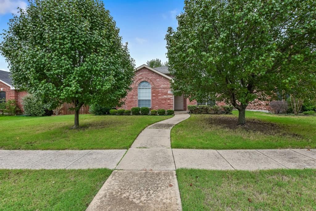 1101 Clear Creek Dr, Mesquite, TX 75181 4 Bed, 2 Bath SingleFamily