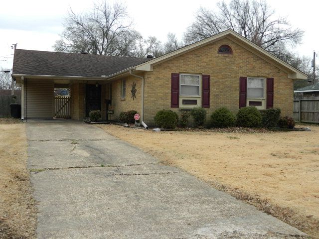 608 Highland Dr, West Memphis, AR 72301