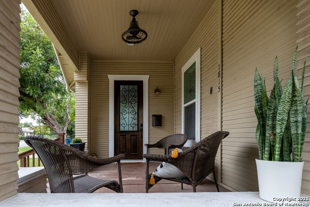 1815 W Woodlawn Ave, San Antonio, TX 78201