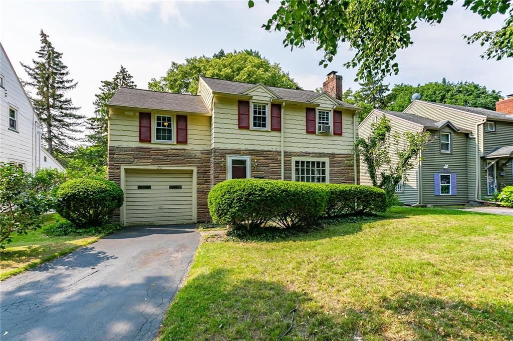 201 Elmcroft Rd, Rochester, NY 14609