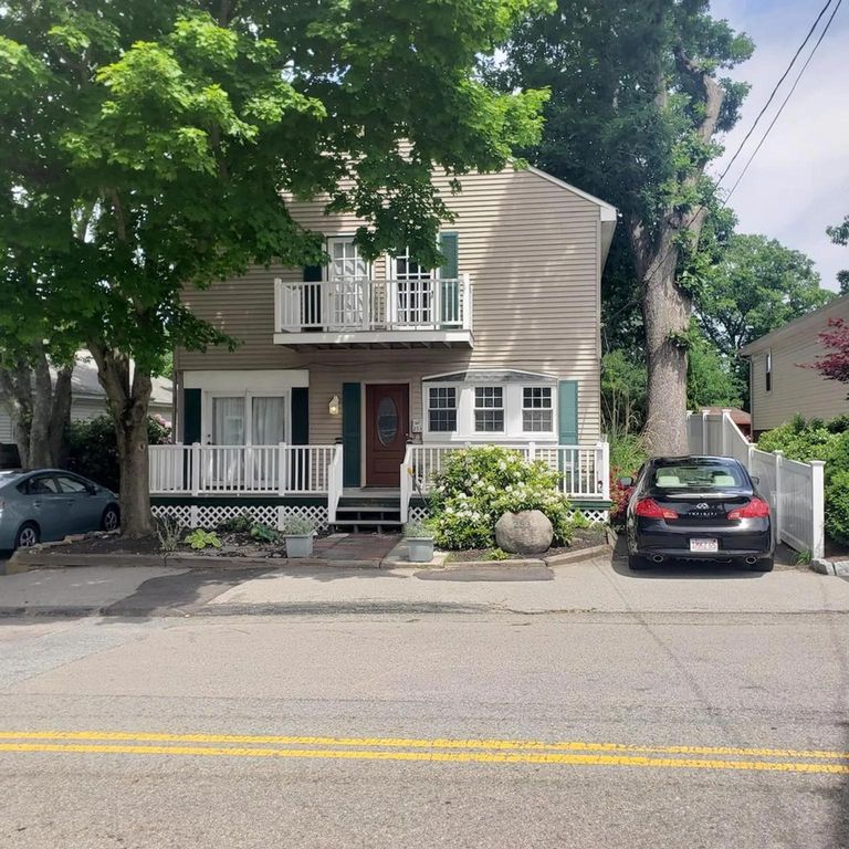 253 Coburn Ave, Worcester, MA 01604