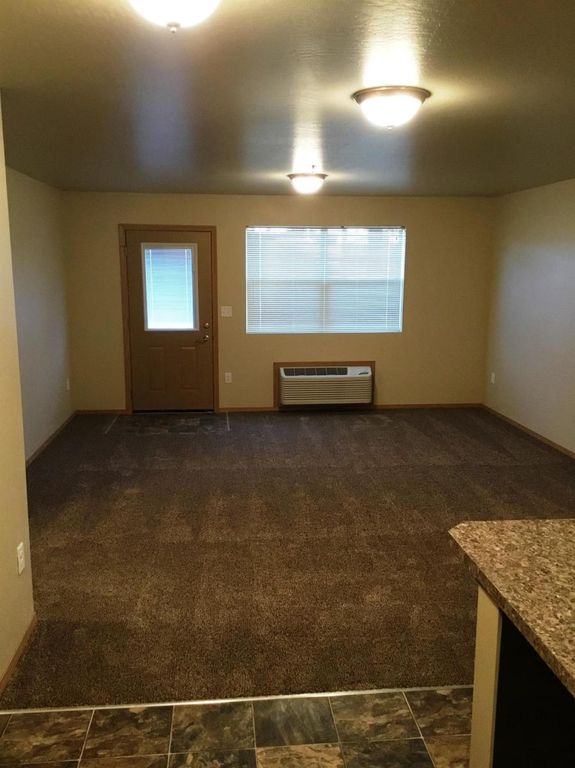 3840 Mullan Rd 101, Missoula, MT 2 Bed, 1 Bath Apartment 4 Photos