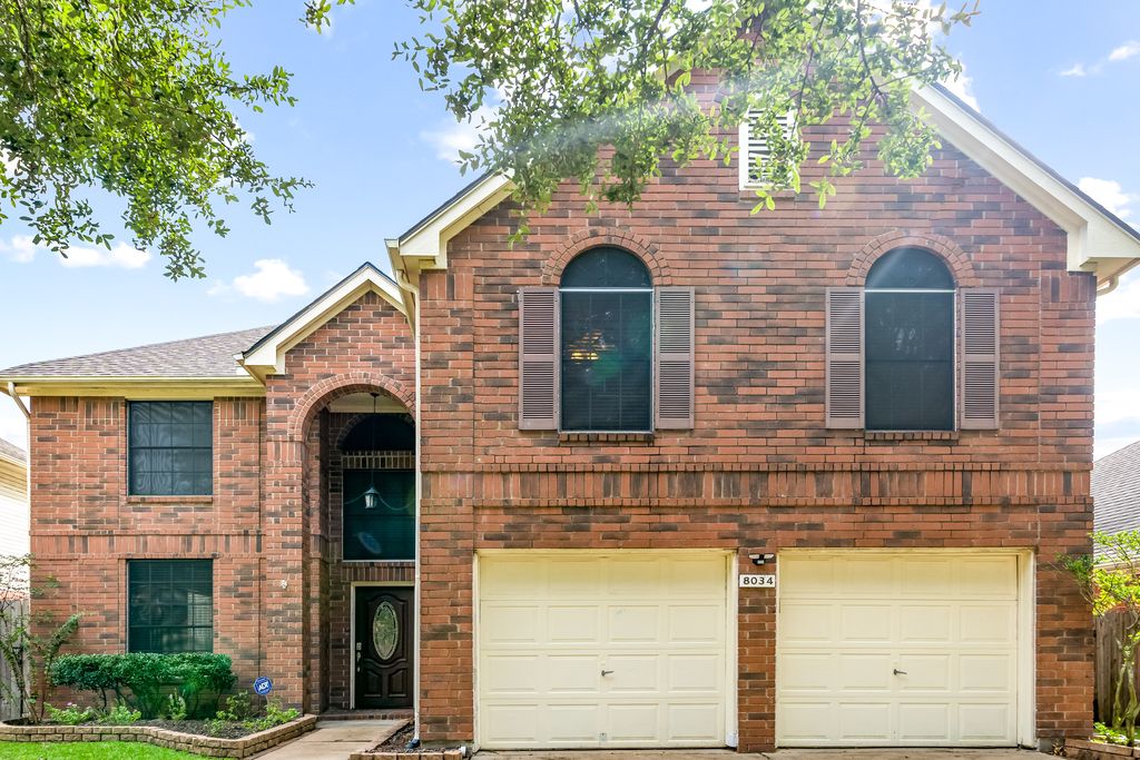 8034 Oceanside Dr, Houston, TX 77095