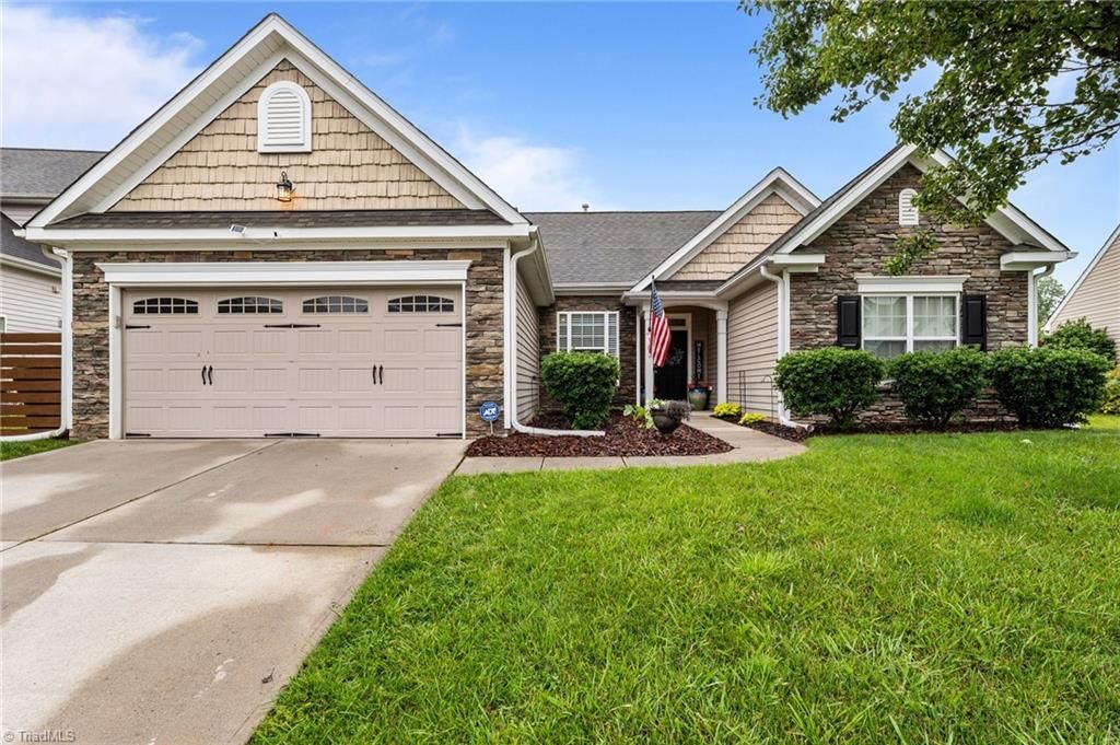 183 Kentland Ridge Dr, Kernersville, NC 27284